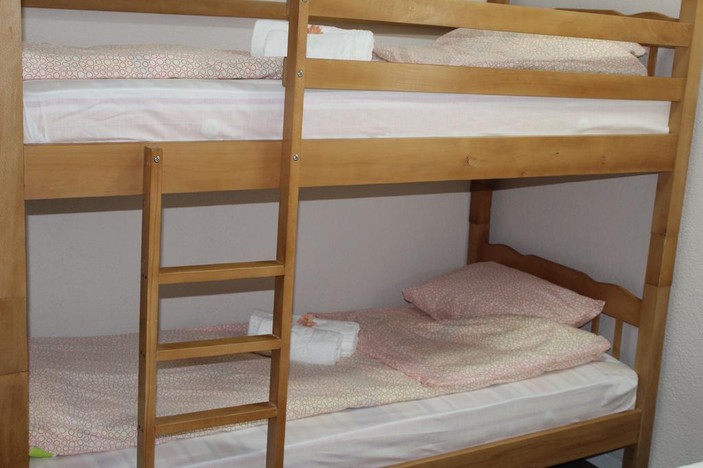 Villa Flora Guesthouse Kruševo Esterno foto