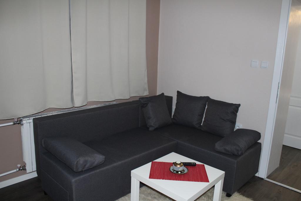 Villa Flora Guesthouse Kruševo Esterno foto