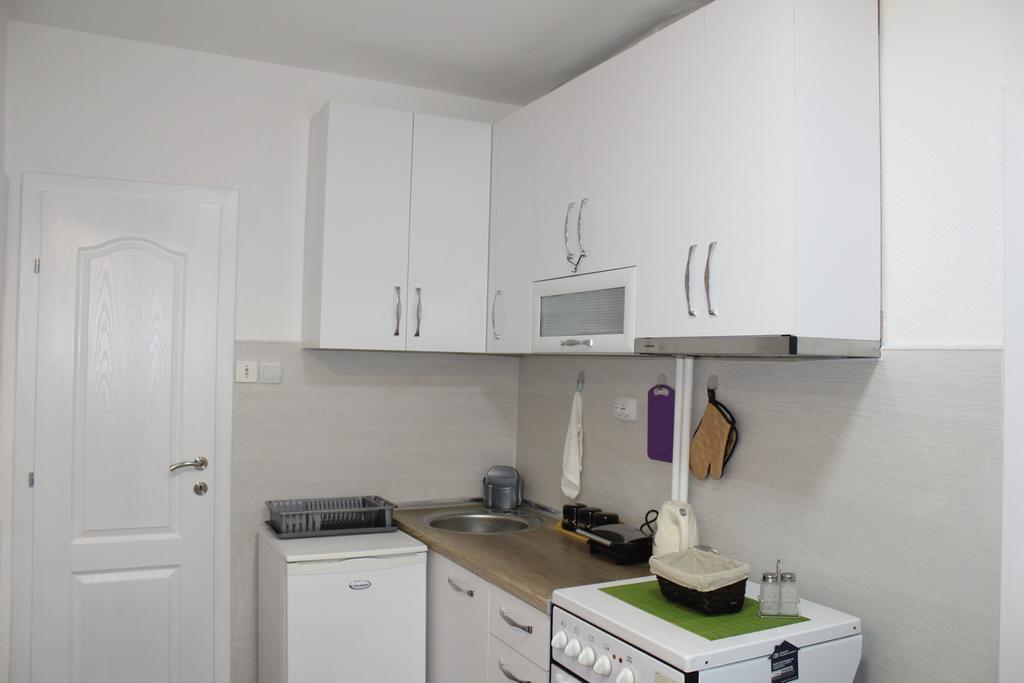 Villa Flora Guesthouse Kruševo Esterno foto