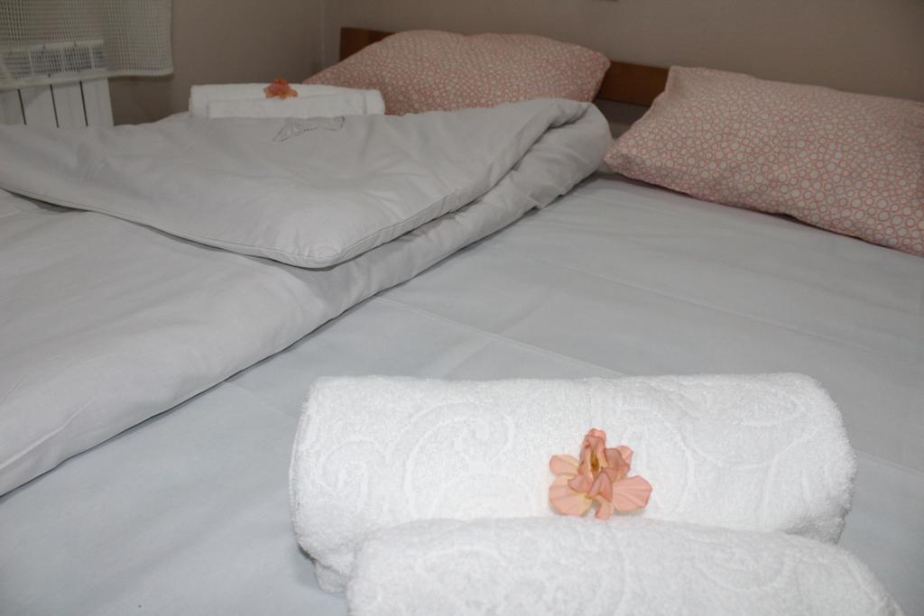 Villa Flora Guesthouse Kruševo Esterno foto